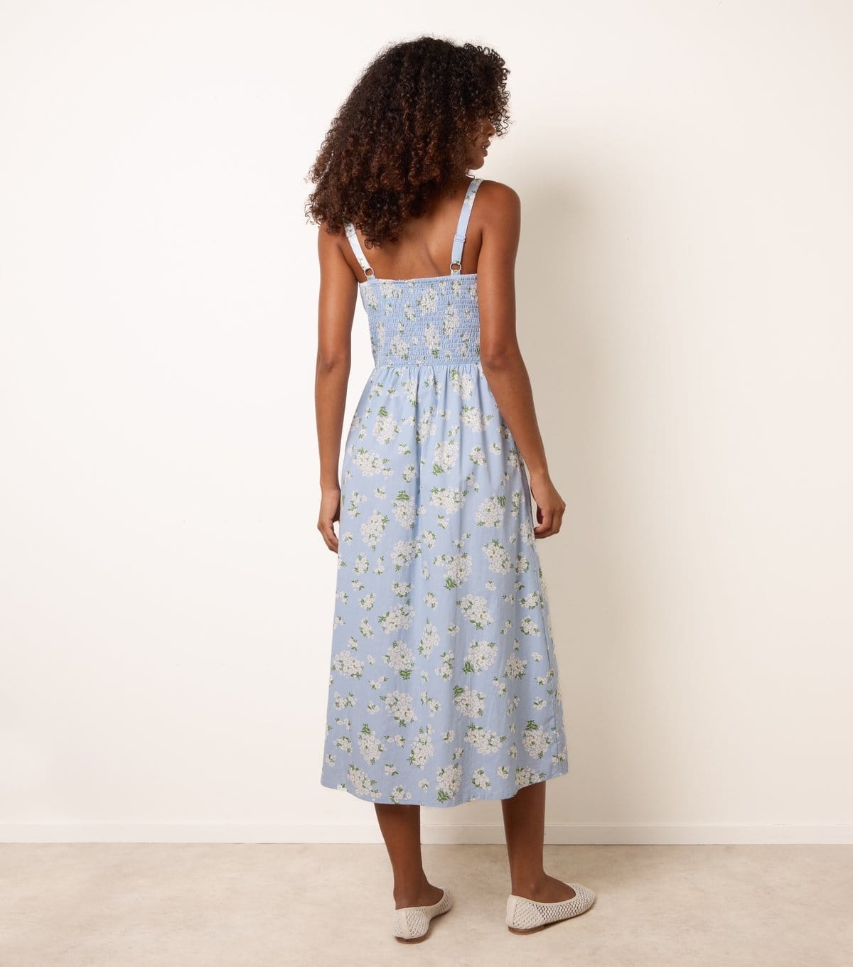 Blue Vanilla Women's Blue Cotton Floral Midi Dress Blue Vanilla New Look - 4