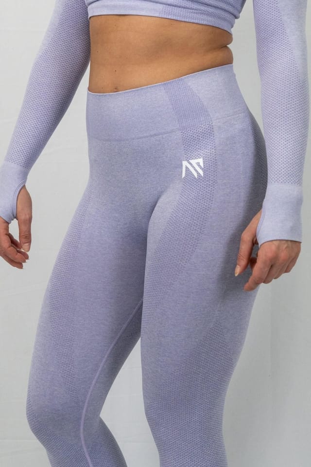 Animus Animus Women's Active Seamless Crop Top Set in Lilac - 2
