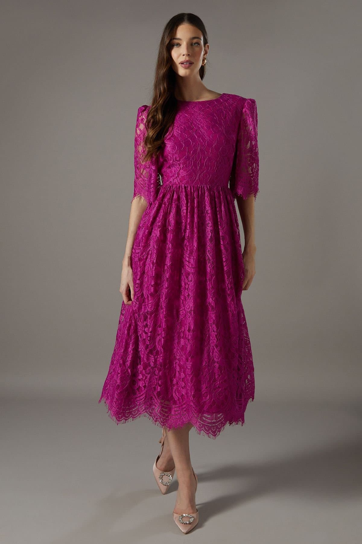 Coast Coast Women's Lace Short Sleeve Midi Dress in Magenta