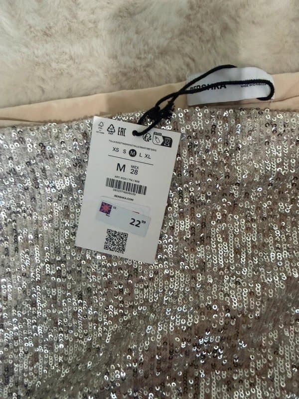 Bershka bershka sequins skirt has shorts under neath