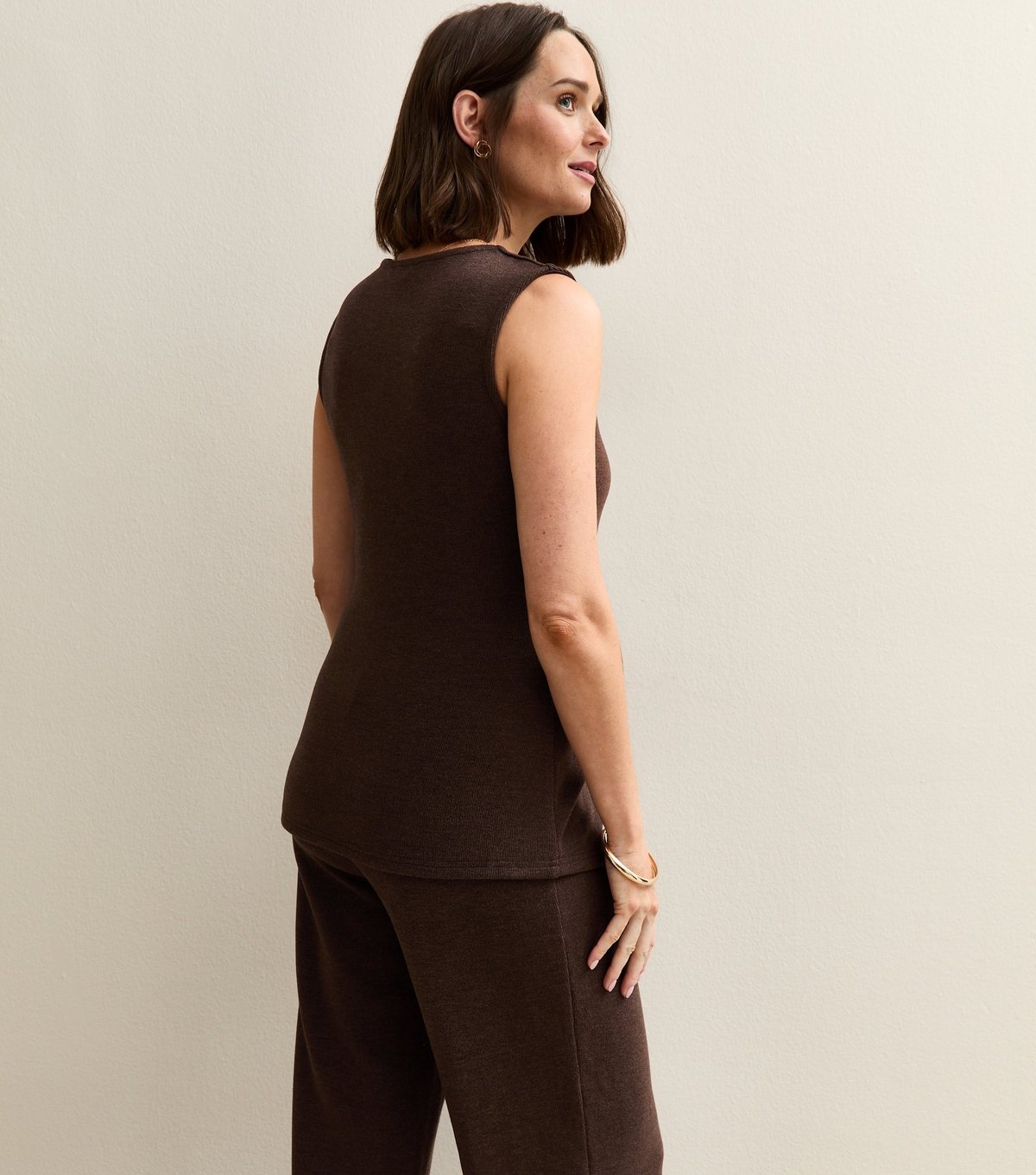 New Look Women's Maternity Brown Soft Touch Crew Neck Waistcoat New Look - 4