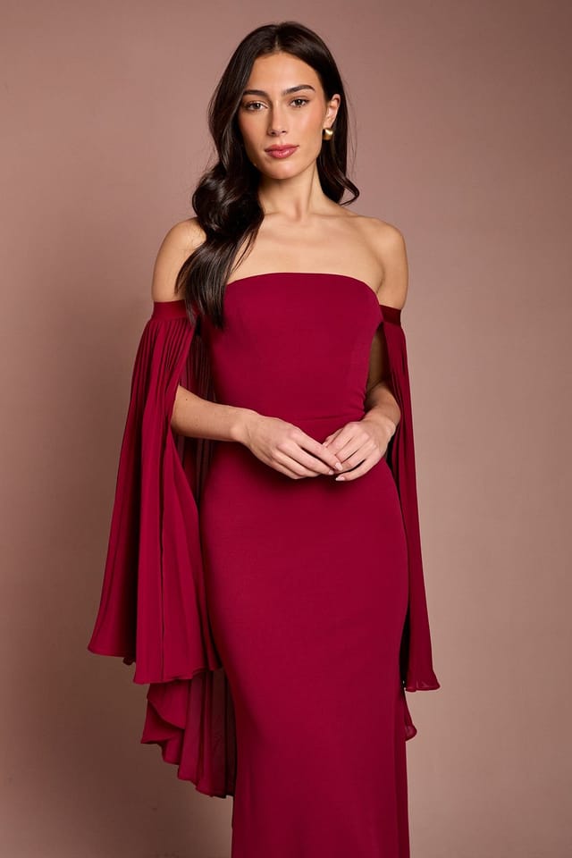Coast Coast Women's Strapless Maxi Dress With Pleated Chiffon Cape in Burgundy - 2