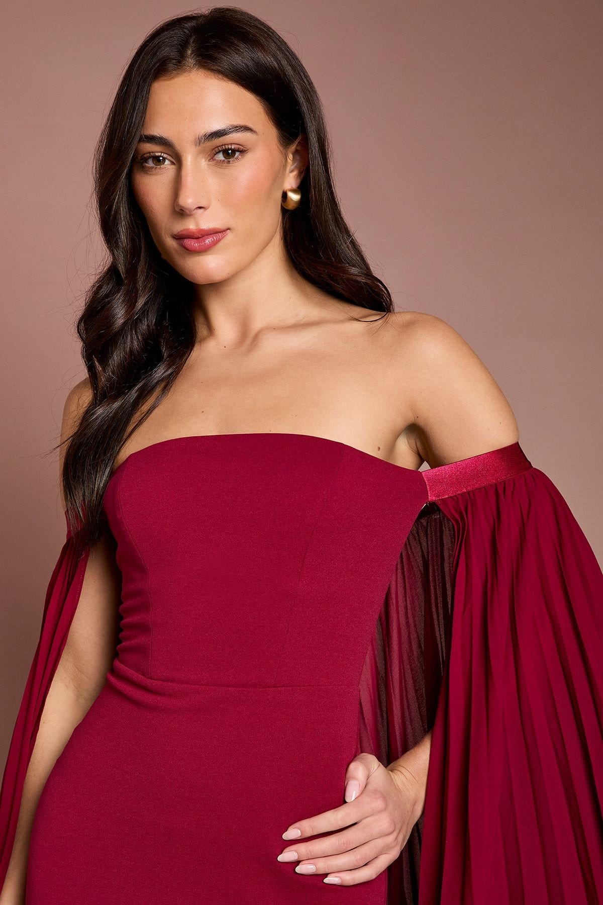 Coast Coast Women's Strapless Maxi Dress With Pleated Chiffon Cape in Burgundy - 4