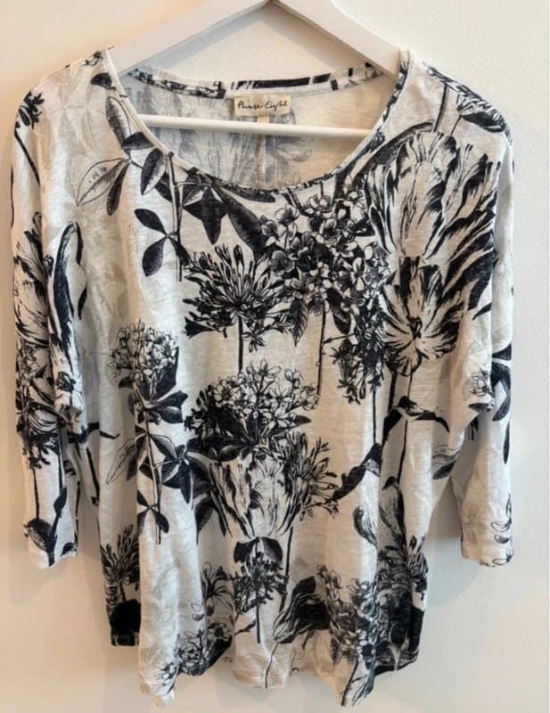 Phase Eight Phase eight 100% linen floral print blouse top size 10