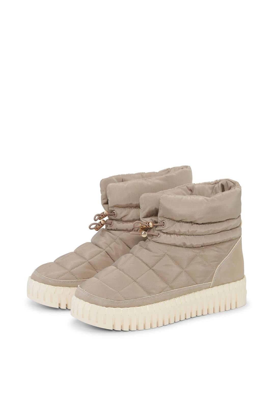ILSE JACOBSEN Ilse Jacobsen Women's Tulip Quilted Boot Wheat Perled Ivory