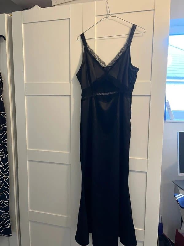 Never Fully Dressed Never fully dressed black silk dress size 12