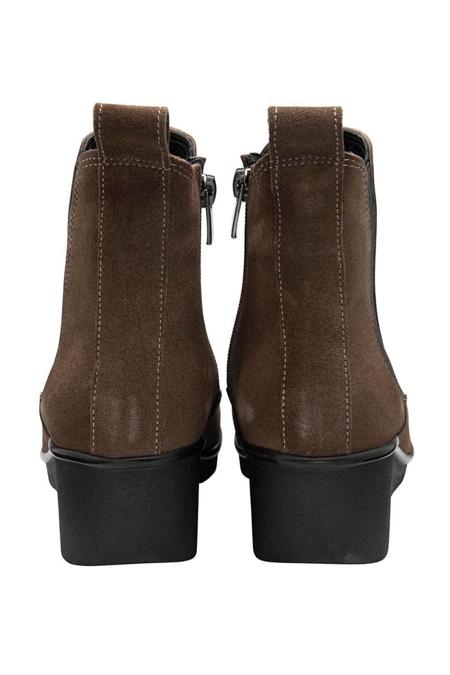 Lotus Lotus Women's Taupe Suede 'Dresden' Wedge Ankle Boots - 3