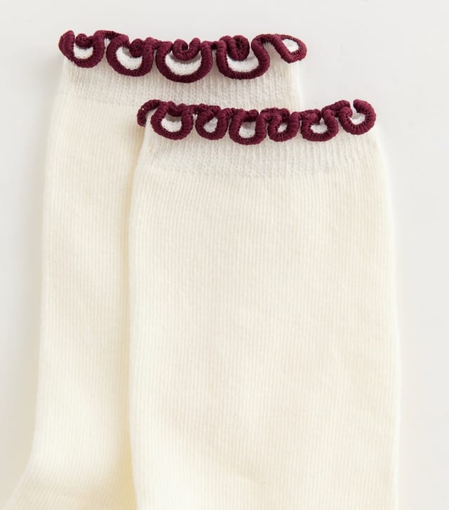New Look Cream Contrast Frilly Trim Socks New Look - 2