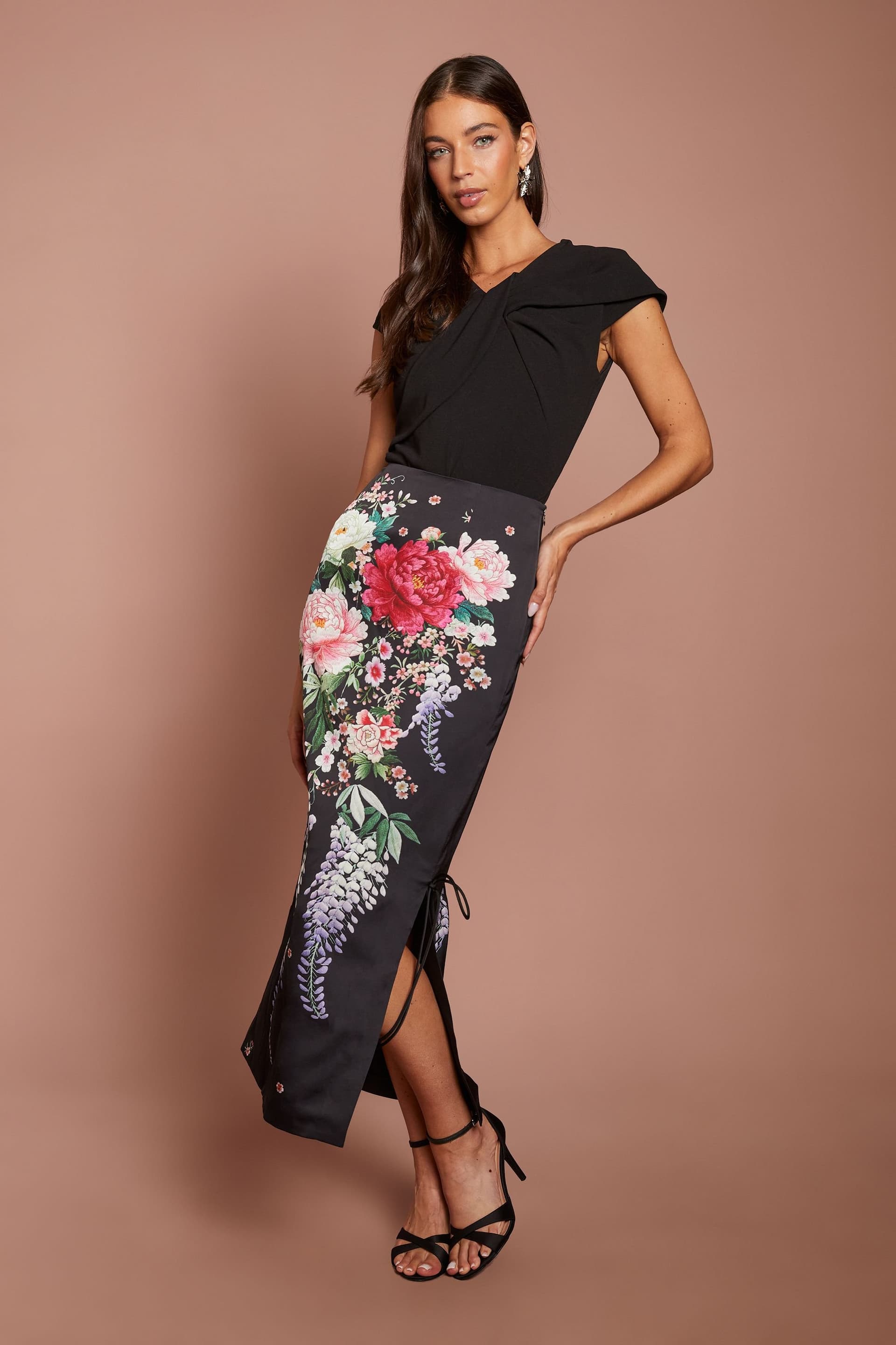 Coast Coast Women's Printed Satin Skirt in Black