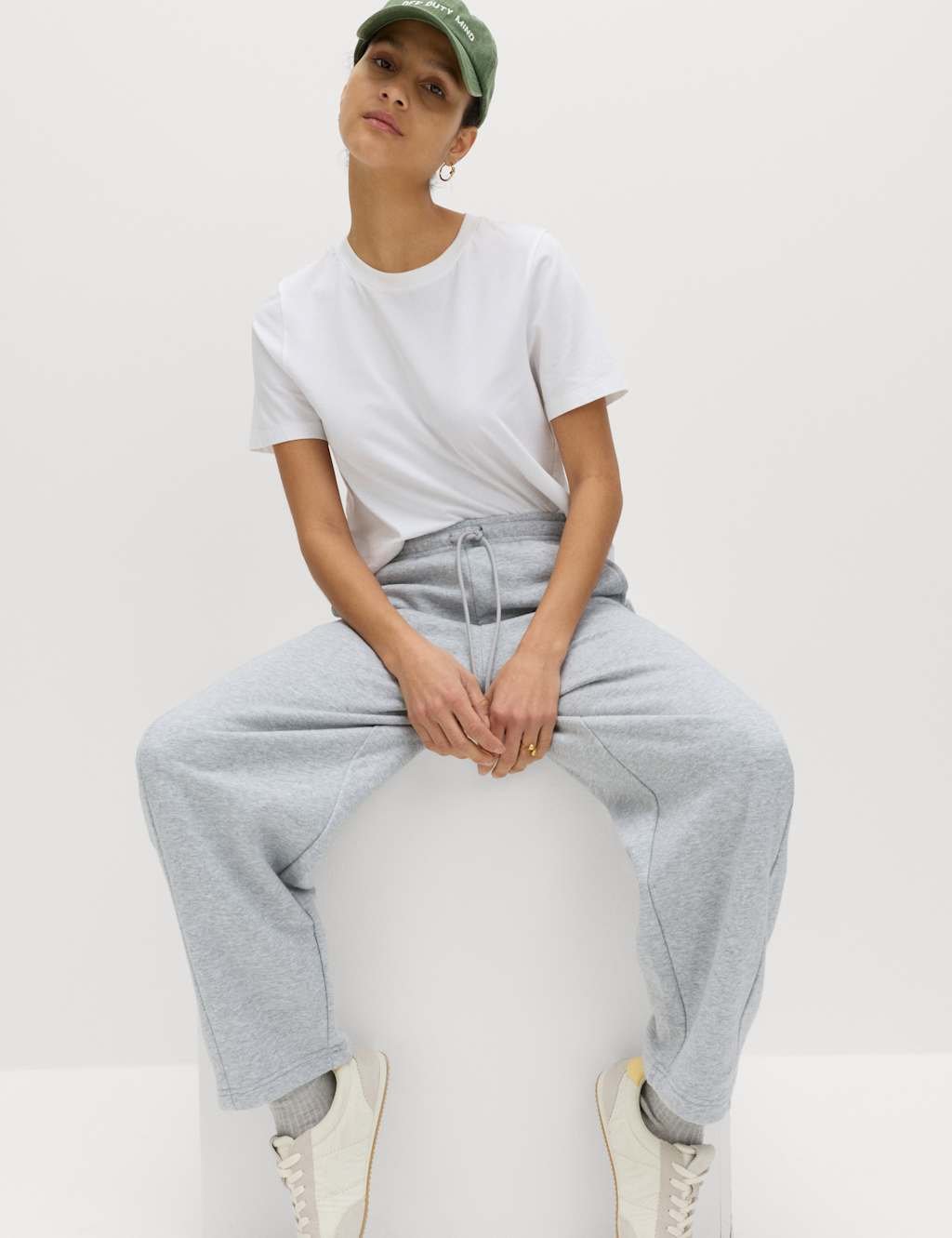 Marks & Spencer M&S Cotton Rich Carrot Leg Ankle Grazer Joggers Grey Marl - 3