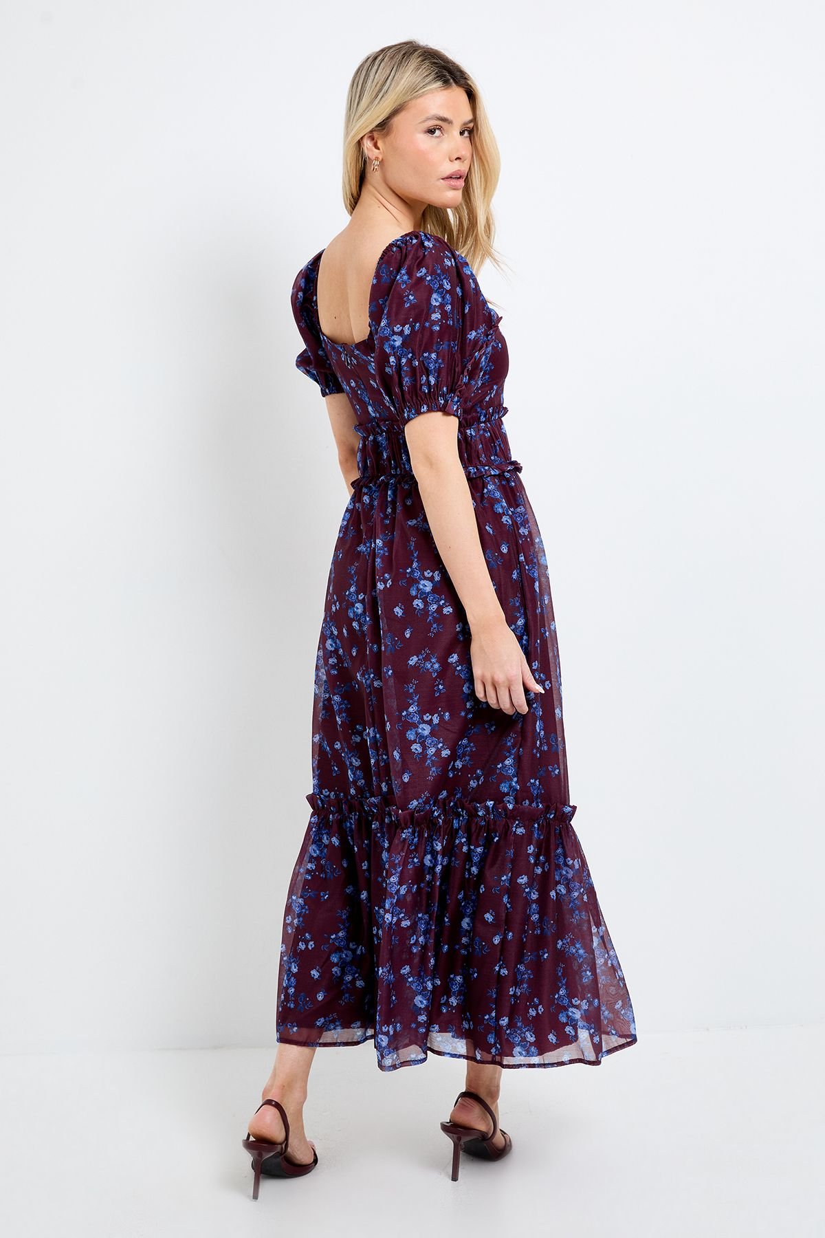 Dorothy Perkins Dorothy Perkins Women's DP Luxe Chocolate Floral Ditsy Printed Organza Frill Detail Puff Sleeve Maxi Dress in Navy - 3
