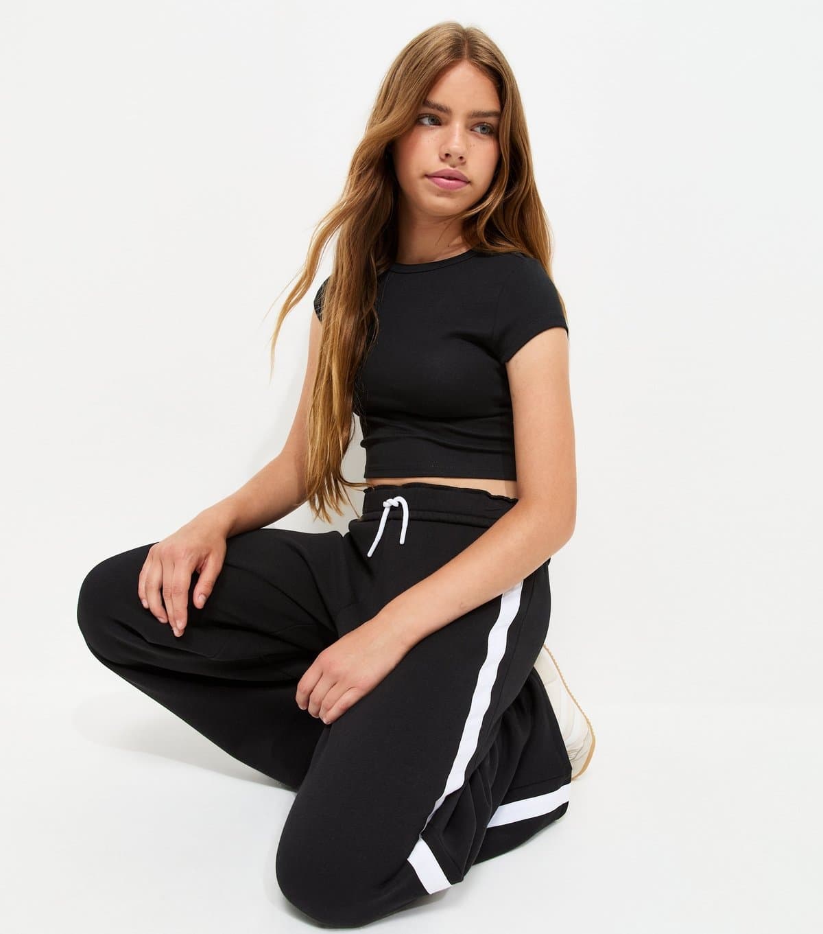 New Look New Look Black Cotton-Rich Jersey Cap Sleeve Crop T-Shirt