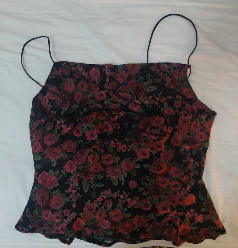 ASOS Chic ASOS red rose floral patterned tie up sleeveless Cowl patterned top size 14