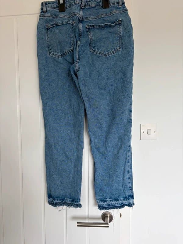 New Look Women’s straight left jeans size 12 New look
