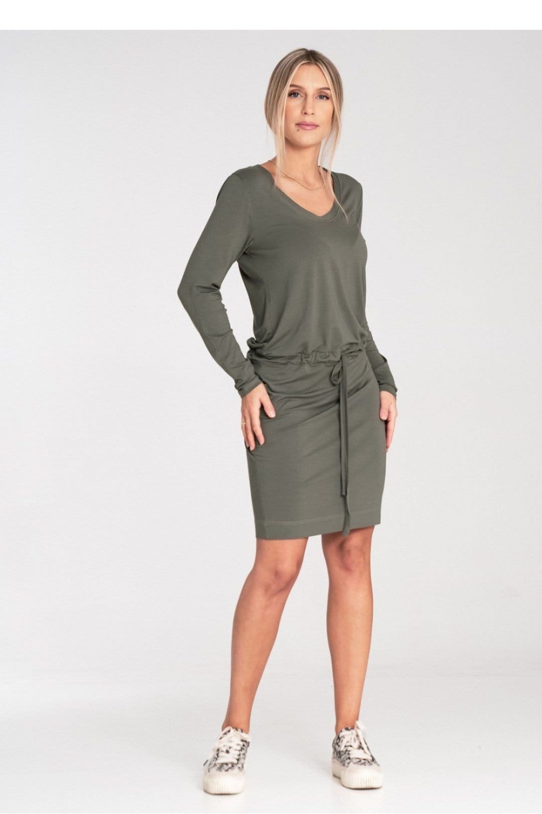 Love Lace Love Lace Women's Long Sleeve Half Round Neck Day Dress Tie Waist in Green - 4