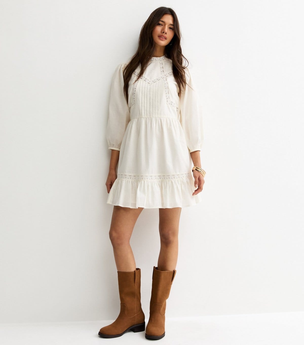 Women's Cream Lace Tiered Mini Dress New Look