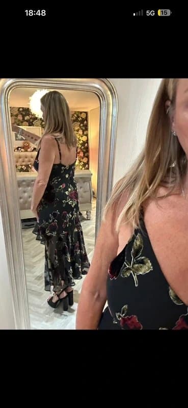 Never Fully Dressed Beautiful Never Fully Dressed part velvet dress size L