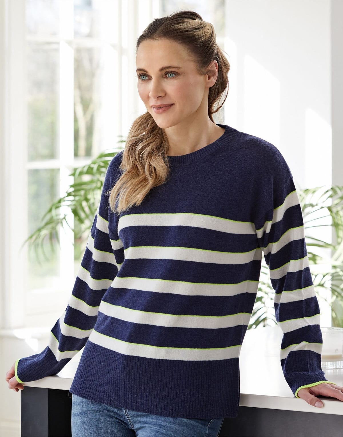 Cove Cove Women's Nina Breton Jumper in Navy - 1