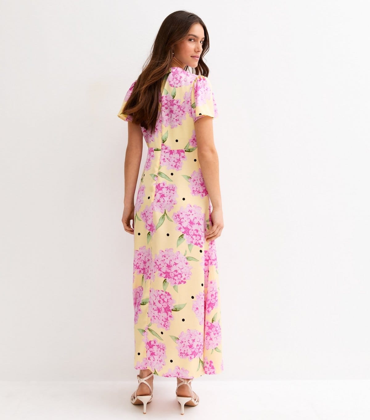 New Look Women's Petite Yellow Floral Flutter Sleeve Midi Dress New Look - 4