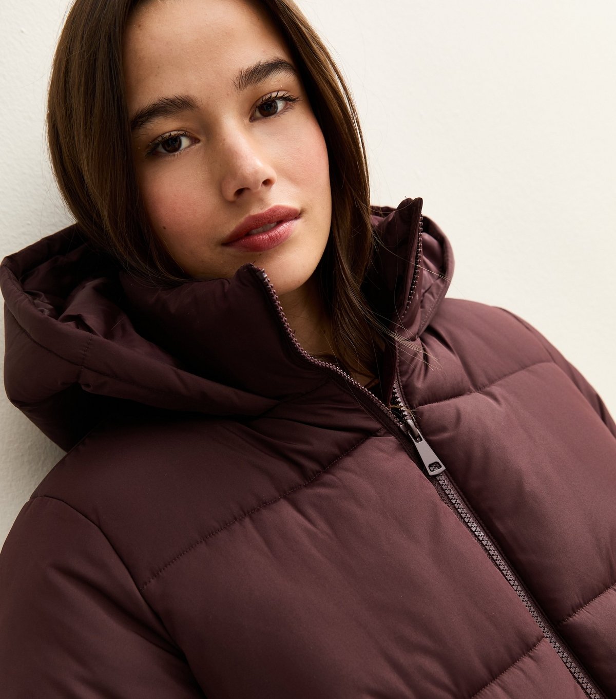 New Look Women's Burgundy Hooded Cropped Puffer Jacket New Look - 2
