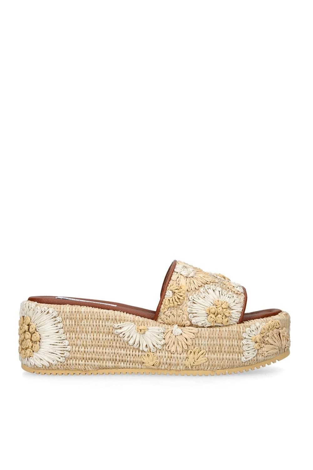 Steve Madden STEVE MADDEN Women's 'Decor Beige' Sandals in Beige