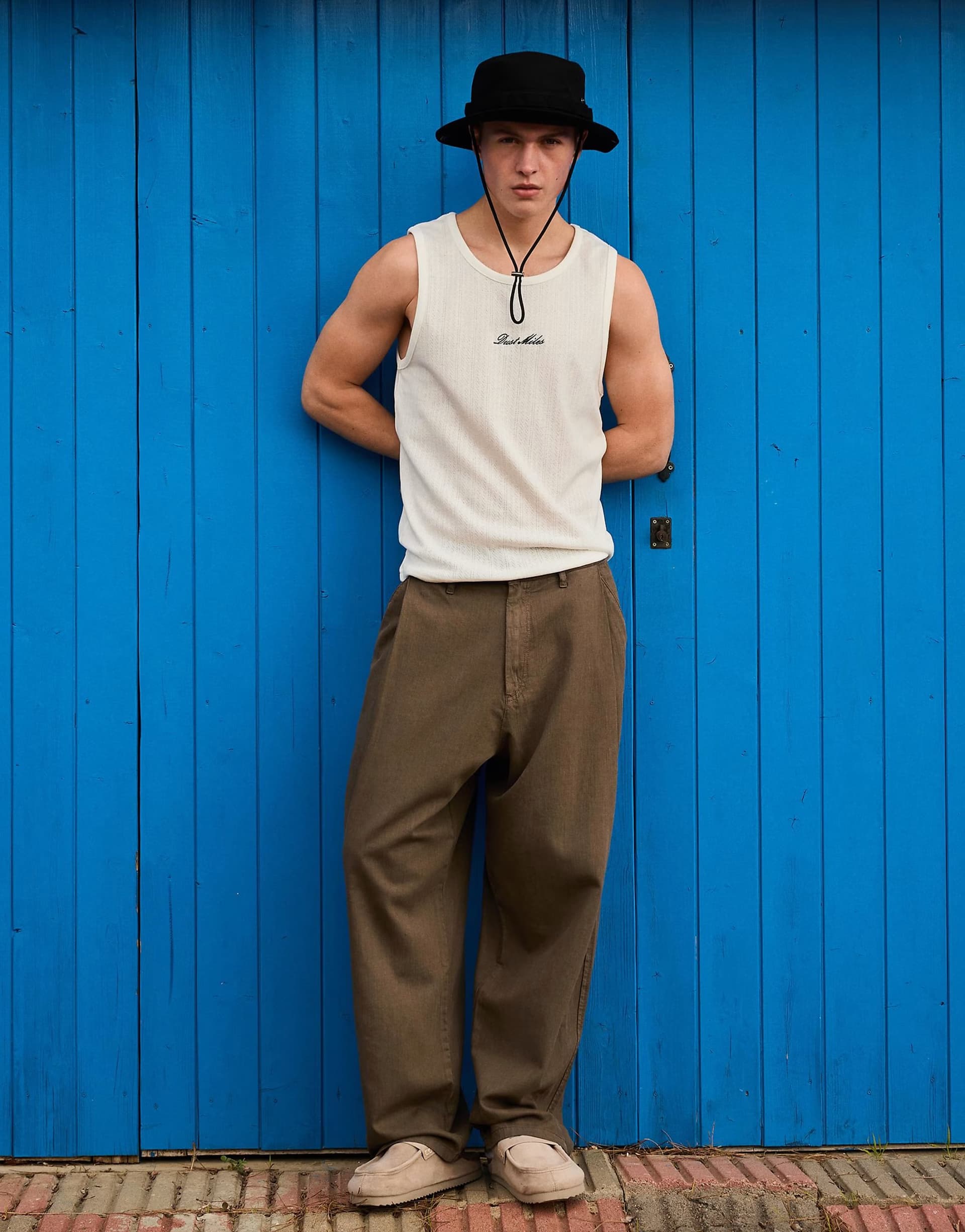 ASOS Bershka Super baggy trousers with linen in brown