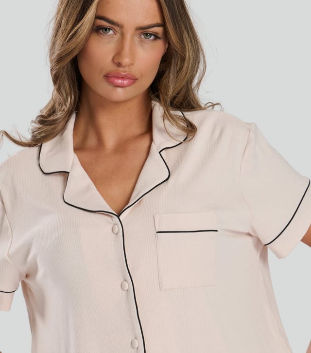 Loungeable Women's Loungeable Cream Shirt and Shorts Pyjama Set Loungeable New Look - 3