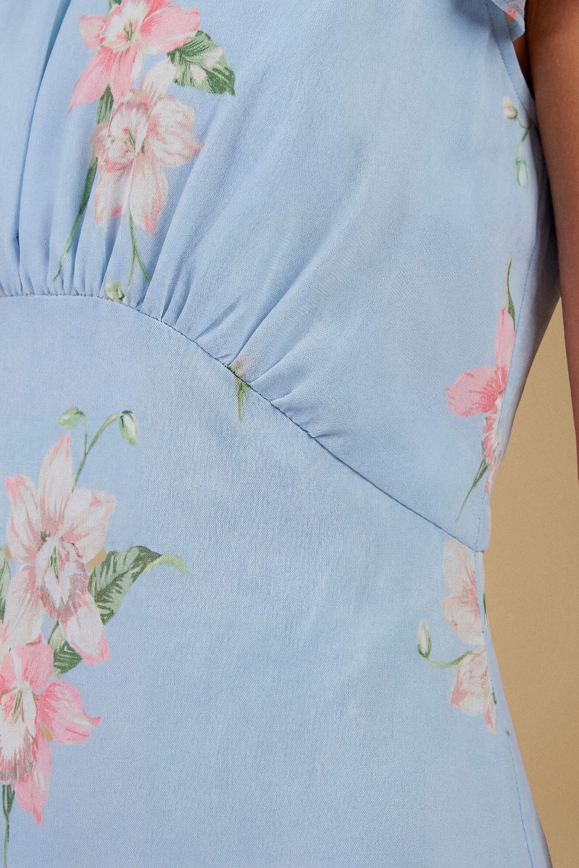 Oasis Oasis Women's Orchid Floral Printed Waterfall Maxi Dress in Pale Blue - 4