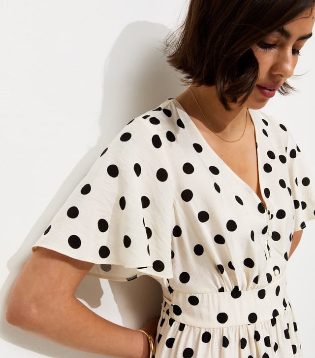 New Look Women's Cream Spot Print Flutter Sleeve Midi Dress New Look - 3