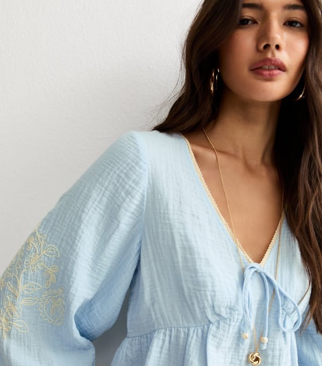 New Look Women's Light Blue Embroidered Sleeve Tea Blouse New Look - 2