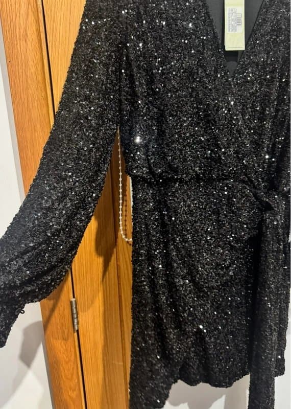 Never Fully Dressed Brand New Never Fully Dressed Sequin Wrap Mini Vienna Dress 8 £149