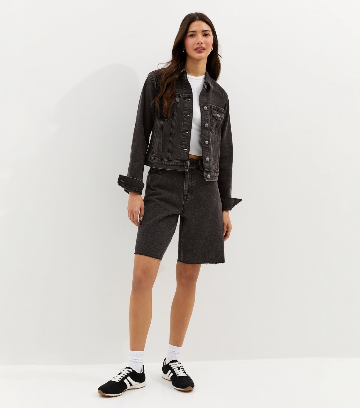 New Look Women's Black Denim Bermuda Shorts New Look - 2