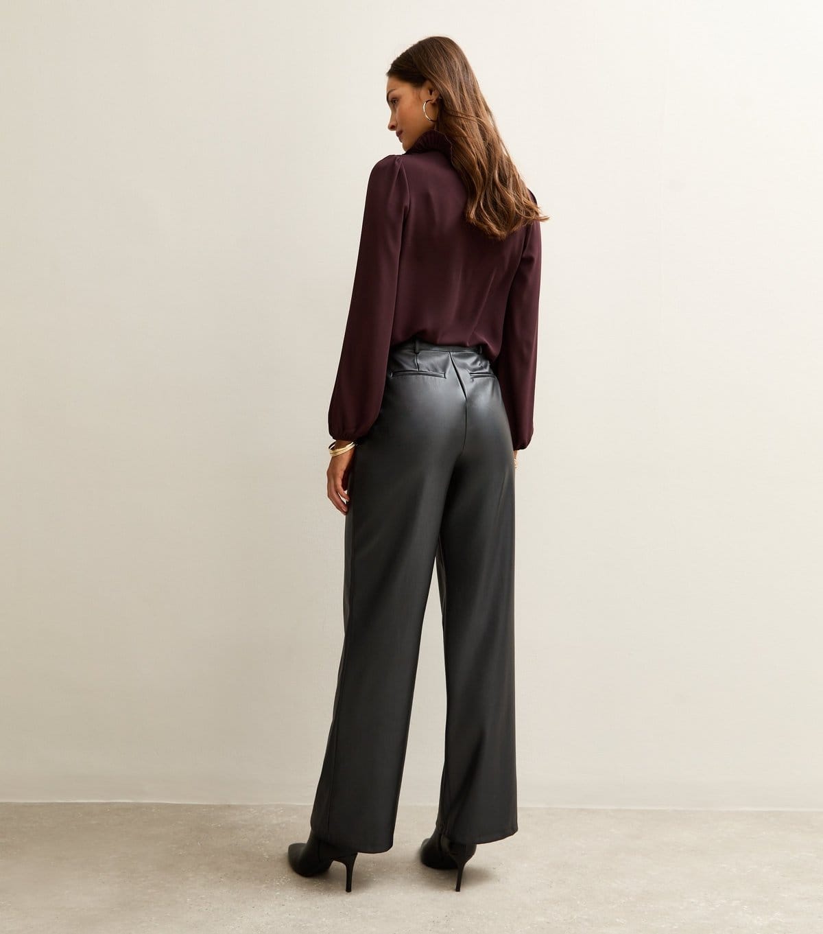 New Look Women's Tall Black Faux Leather Wide Leg Trousers New Look - 4
