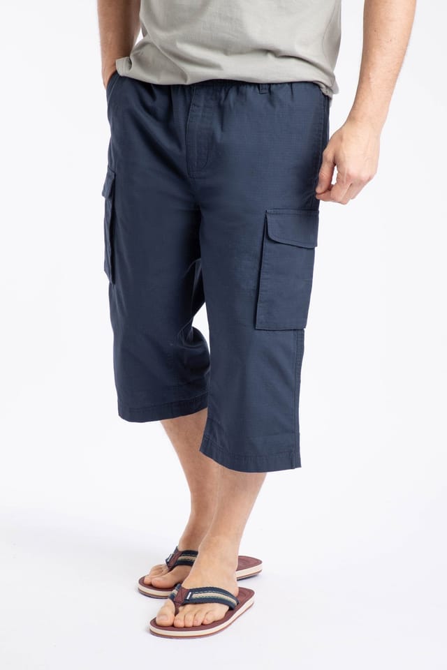 Weird Fish Weird Fish Men's Summersville 3/4 Length Ripstop Cargo Shorts in Navy - 3