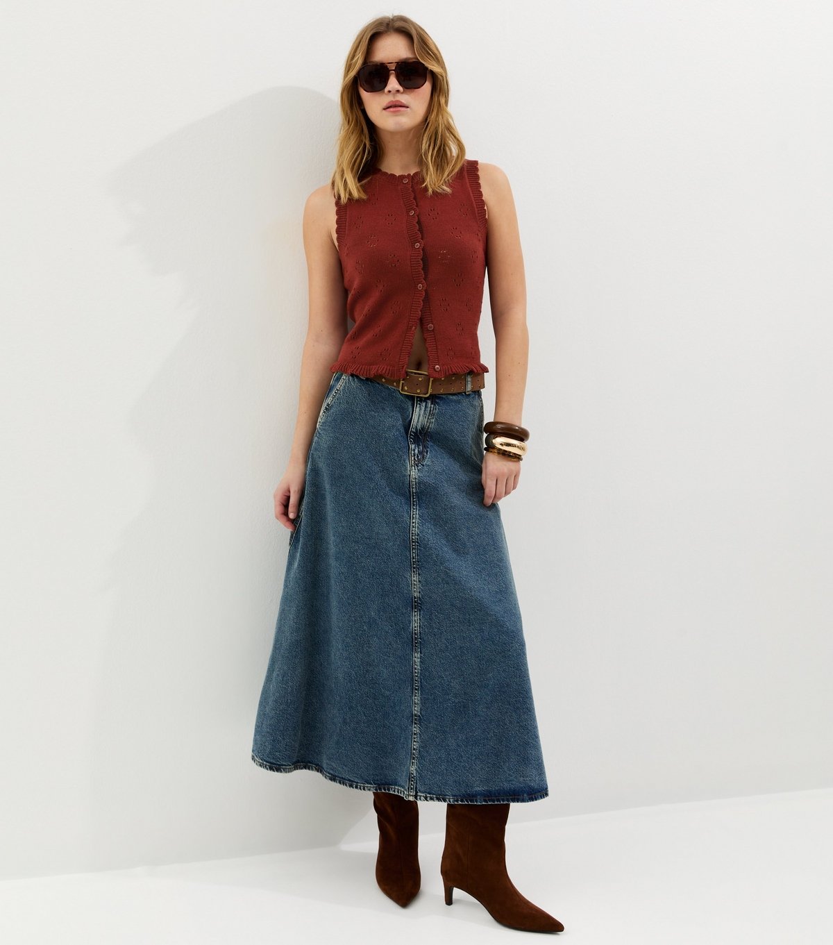 New Look Women's Dark Red Cotton Rich Stitch Detail Scallop Trim Waistcoat New Look - 3