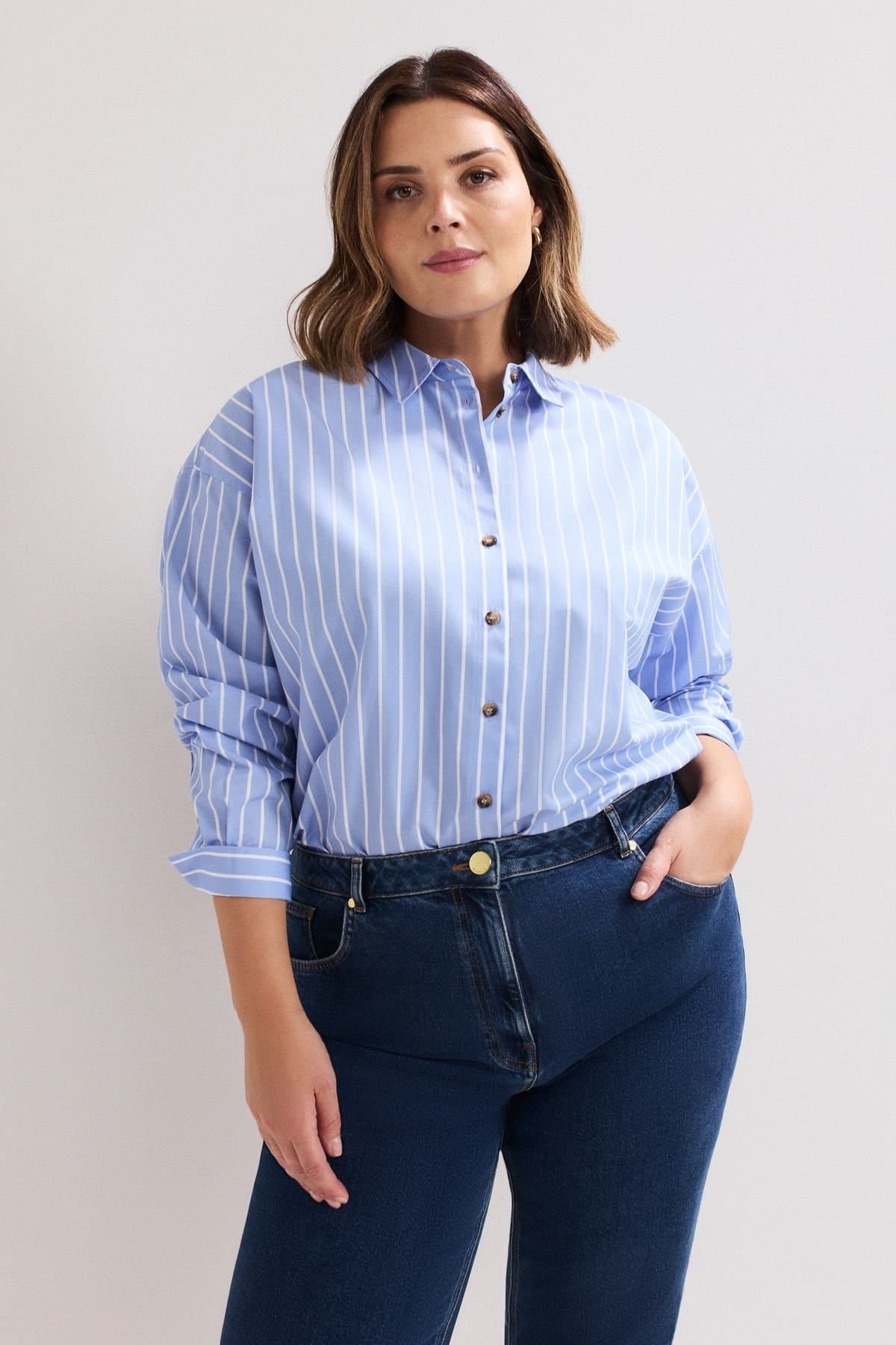 Phase Eight Phase Eight Women's Relaxed Stripe Shirt in Baby Blue