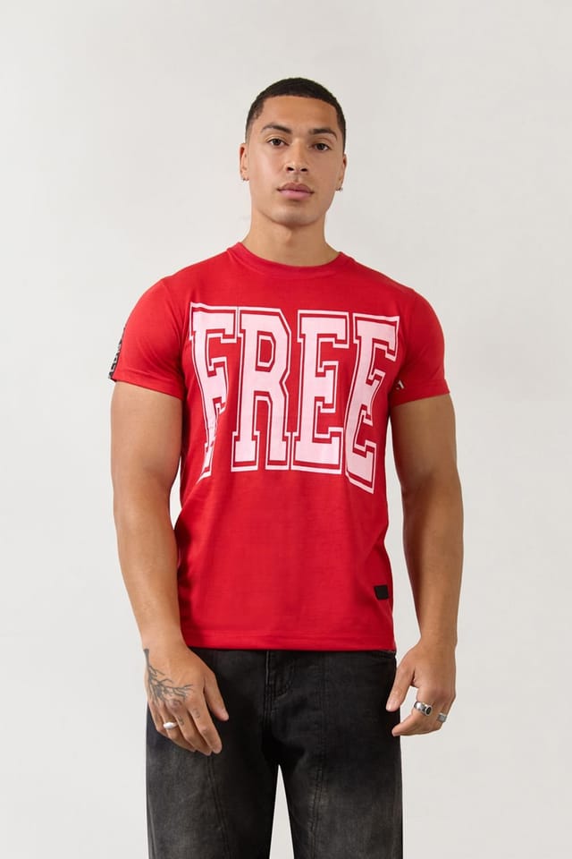 LONDON ATTITUDE LONDON ATTITUDE Men's FREE Regular Fit Tape Red T-Shirt - 2