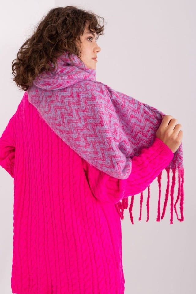 Love Lace Love Lace Women's Long Geometric Pattern Tassel Scarf Polyester for Fall Winter in Pink - 3