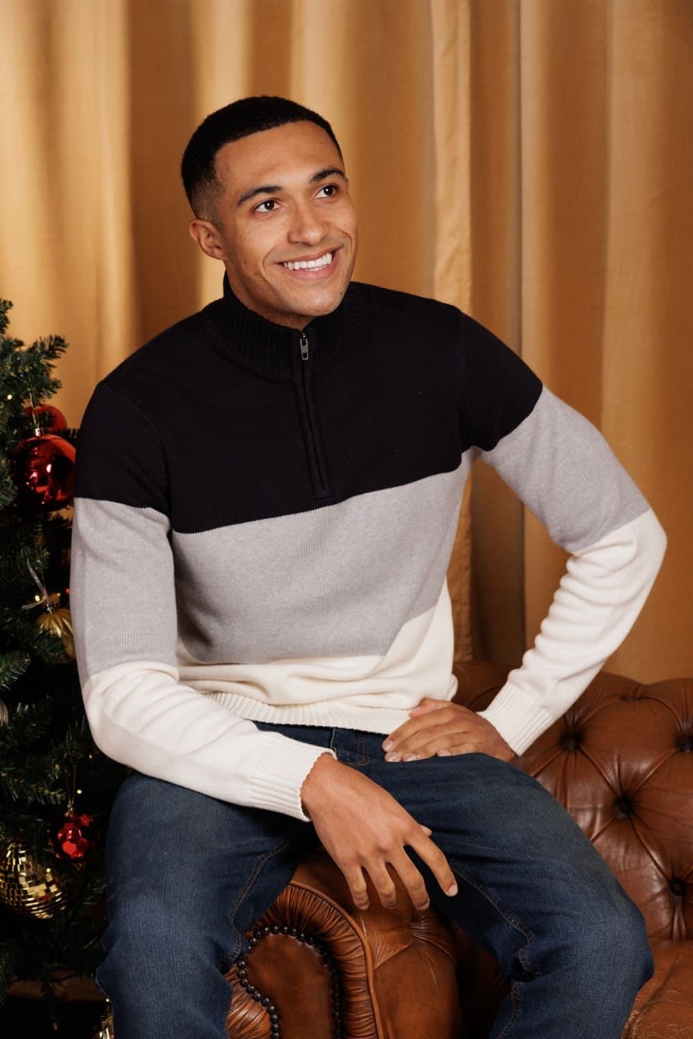 French Connection French Connection Men's 1/2 Zip Colourblock Knitted Jumper in Navy
