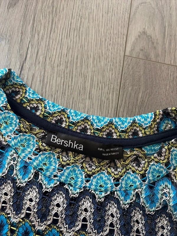 Bershka Bershka blue patterned crochet dress