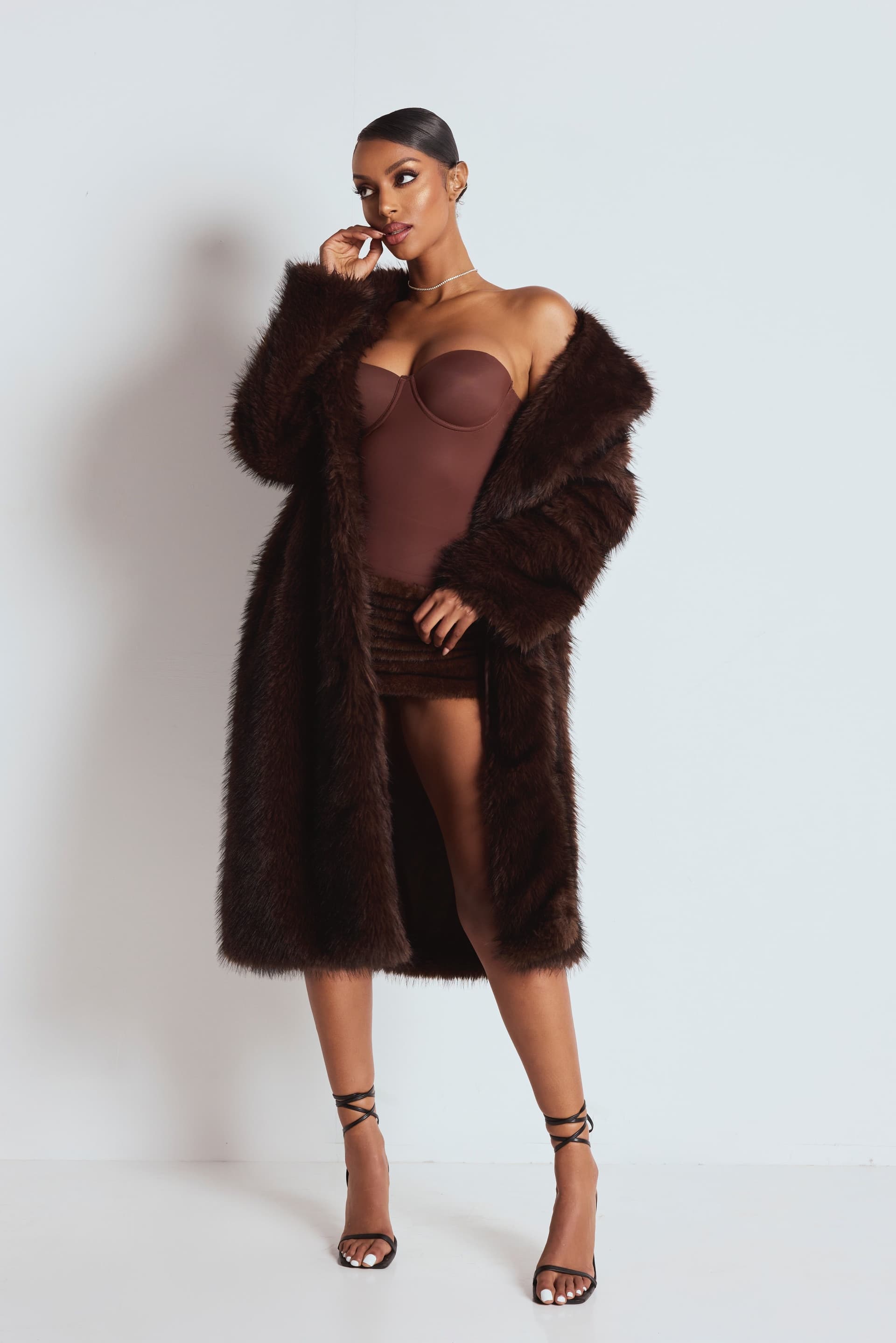 LEMONLUNAR LEMONLUNAR Women's The Brown Fur Coat