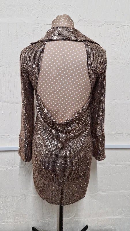 ASOS Asos Luxe Sequin Backless Blaze Dress. Size 8. GA28. V64a