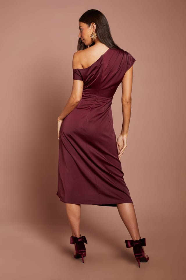 Coast Coast Women's Off Shoulder Satin Side Tie Midi Dress in Fig - 3