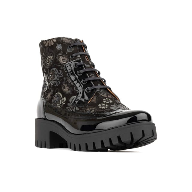 Embassy London Embassy London Women's Milliner Platform - Emboss in Black - 2