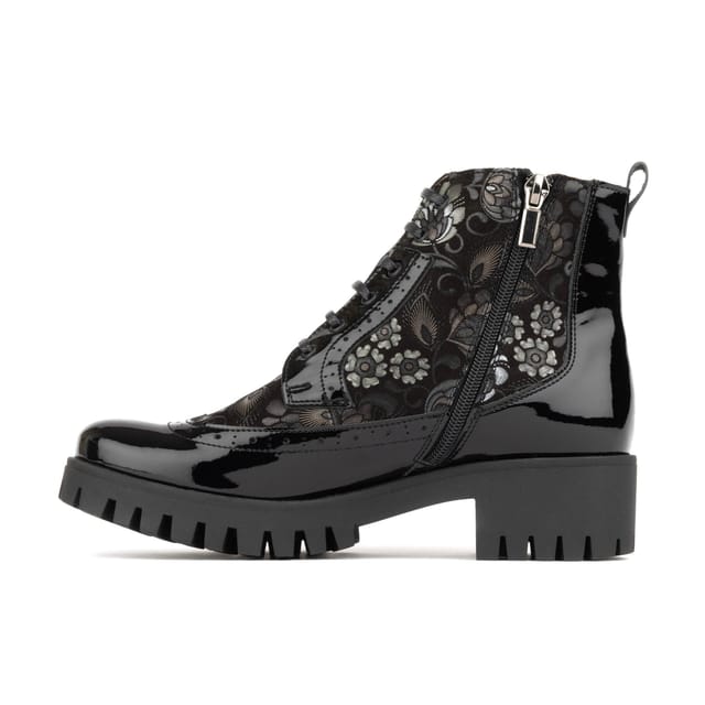 Embassy London Embassy London Women's Milliner Platform - Emboss in Black - 3