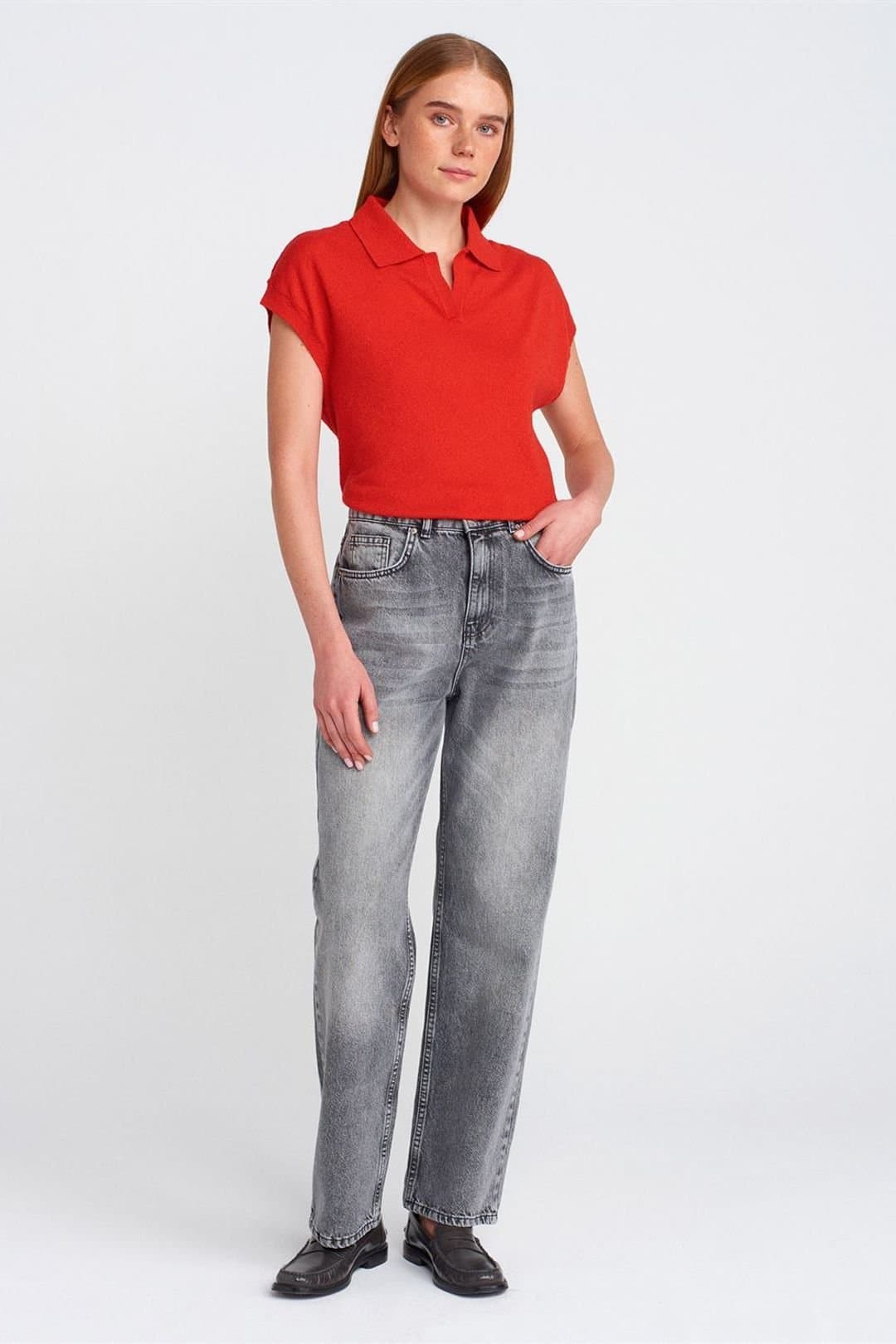 Dilvin Dilvin Women's High-Waist Straight-Leg Mom Jeans in Light Grey