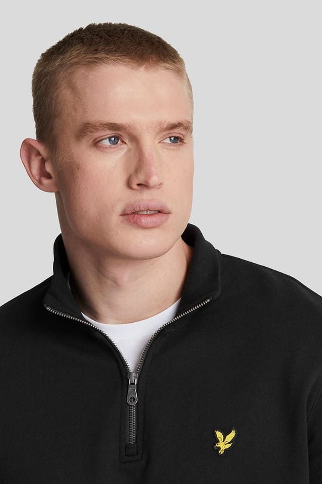 Lyle & Scott Lyle & Scott Men's Loopback Quarter Zip Sweat Jet Black - 2