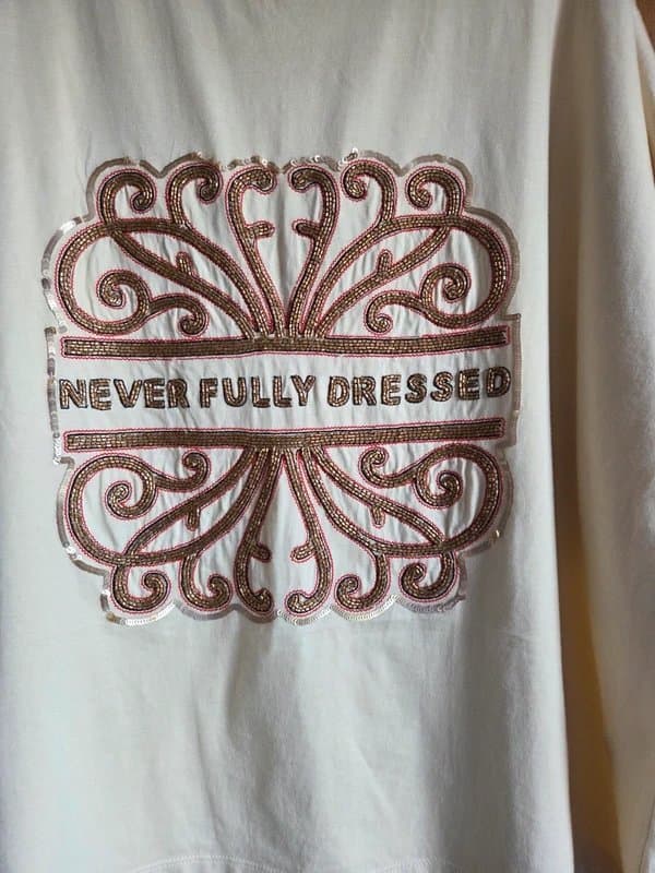 Never Fully Dressed Never Fully Dressed oversized embellished graphic tshirt size XXL 22-24