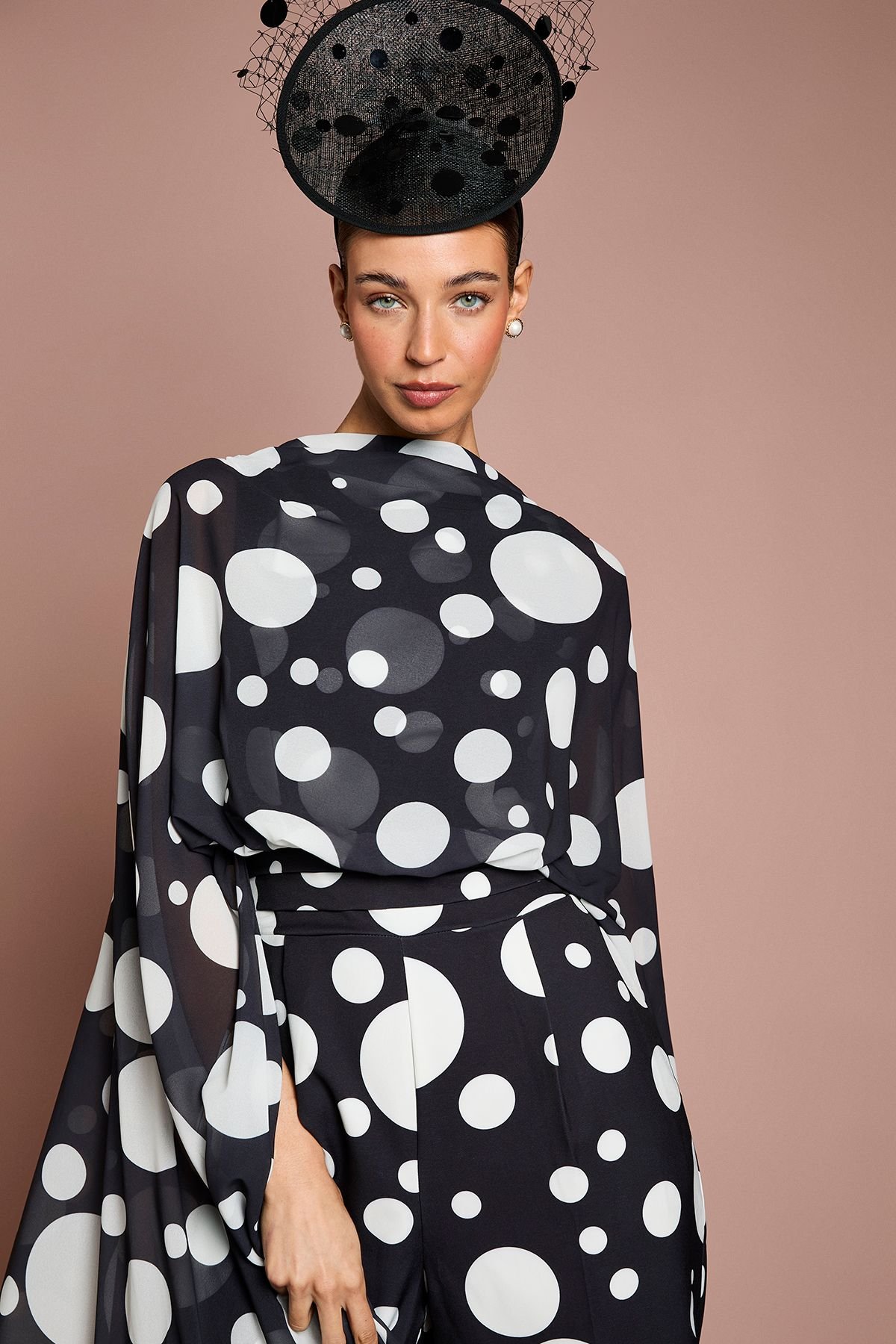 Coast Coast Women's Lisa Tan Printed Cape Sleeve Side Leg Jumpsuit in Mono - 4