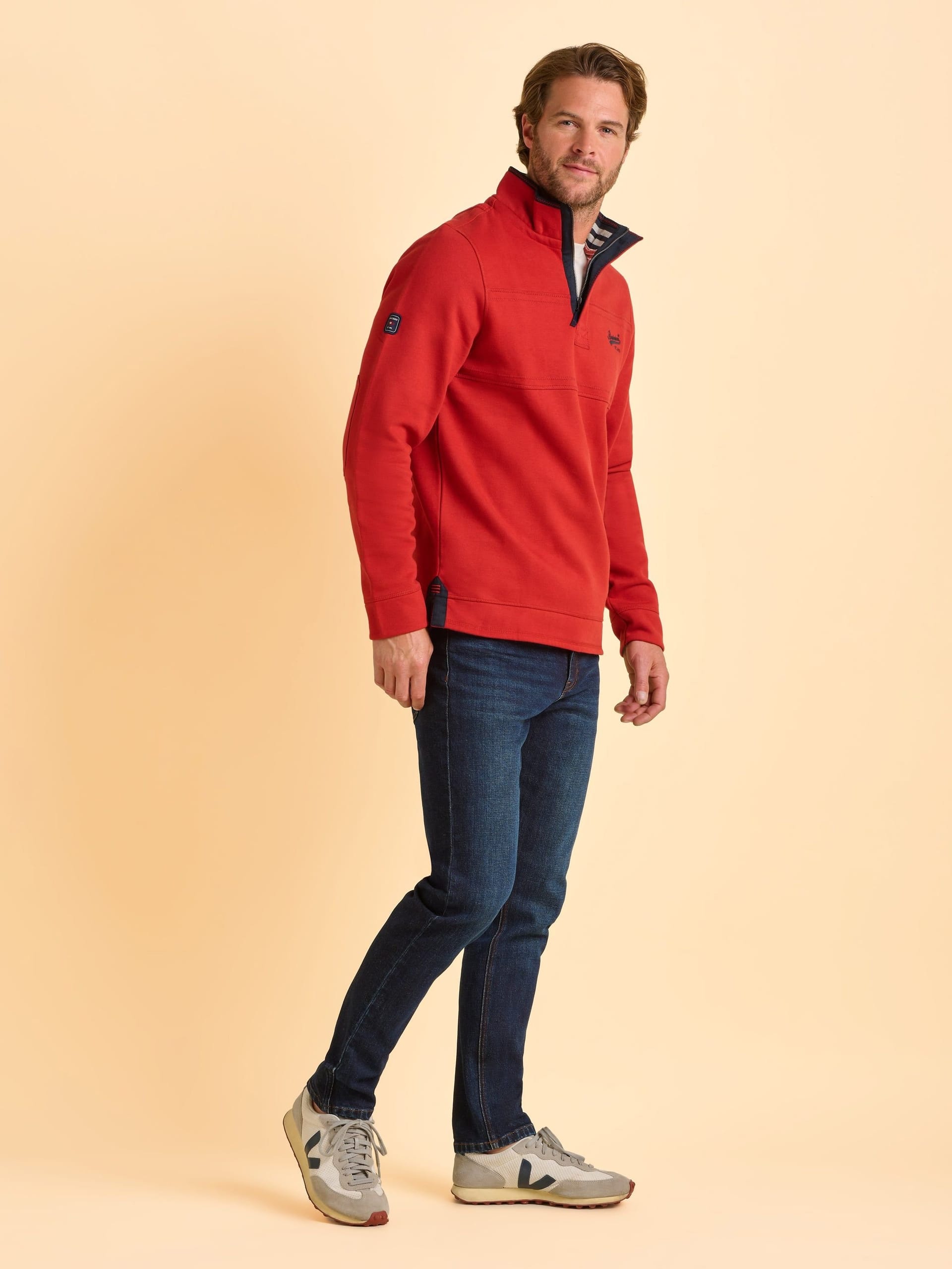 Brakeburn Brakeburn Men's Worbarrow Quarter Zip Sweatshirt in Red - 4